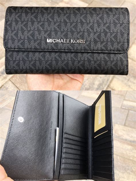 jet set wallet black michael kors|Michael Kors large trifold wallet.